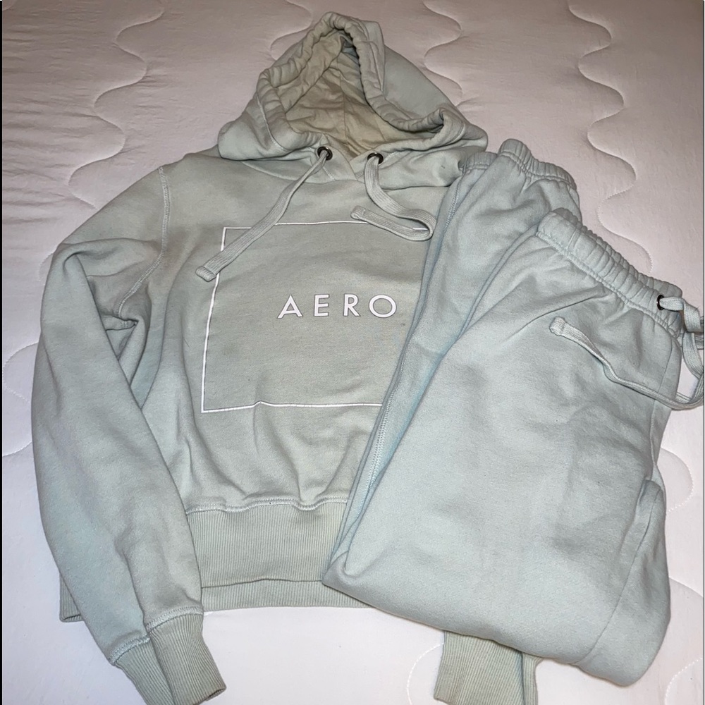 mint green aeropostale jogger set